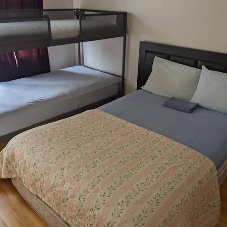 Vancouver Backpacker House - 10 Min Walk To Metrotown Skytrain Station Burnaby Exterior foto