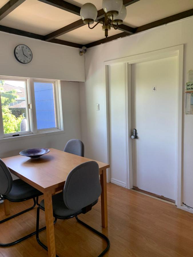 Vancouver Backpacker House - 10 Min Walk To Metrotown Skytrain Station Burnaby Exterior foto