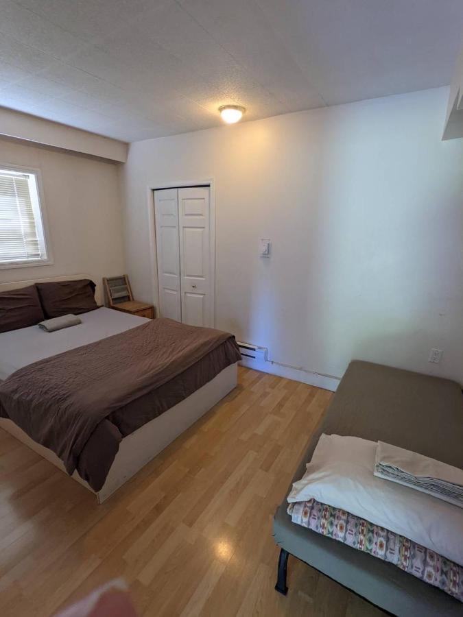 Vancouver Backpacker House - 10 Min Walk To Metrotown Skytrain Station Burnaby Exterior foto