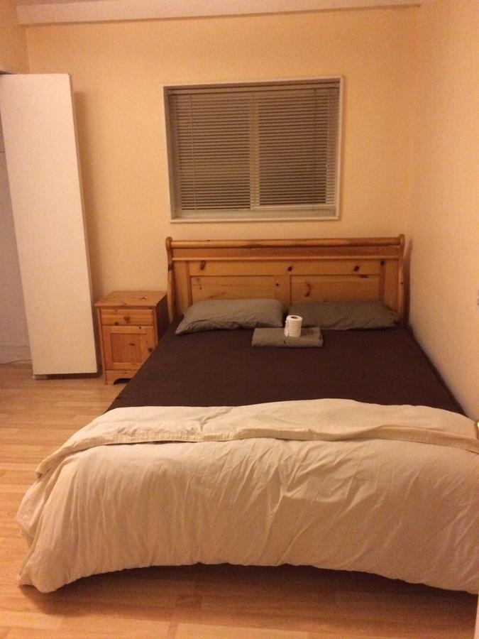 Vancouver Backpacker House - 10 Min Walk To Metrotown Skytrain Station Burnaby Exterior foto